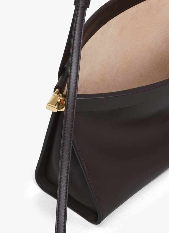 CurveLine Shoulder Bag